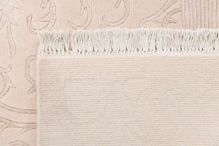 6' 8 x 9' 7 Hand Knotted Darya Wool Rug
