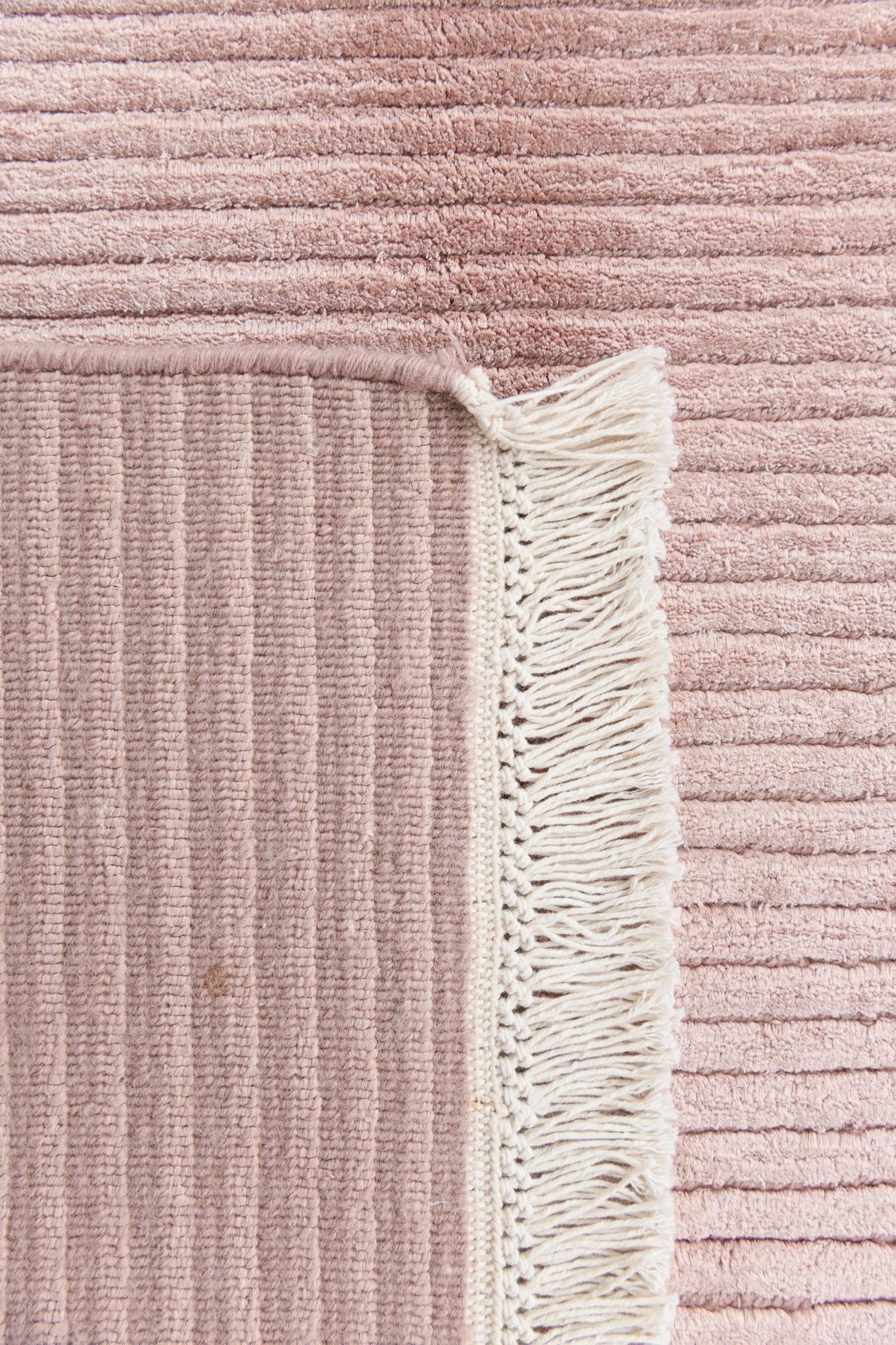 6' 7 x 9' 8 Hand Knotted Darya Wool Rug