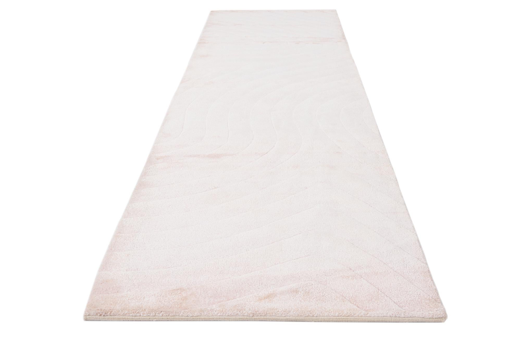 2' 9 x 9' 9 Hand Knotted Darya Wool Runner Rug
