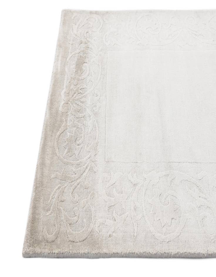 Detail image of 2' 7 x 9' 9  Hand Knotted Darya Wool Runner Rug