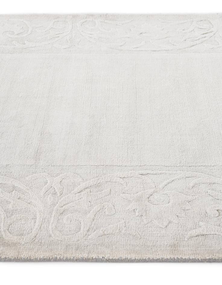 Detail image of 2' 7 x 9' 9  Hand Knotted Darya Wool Runner Rug