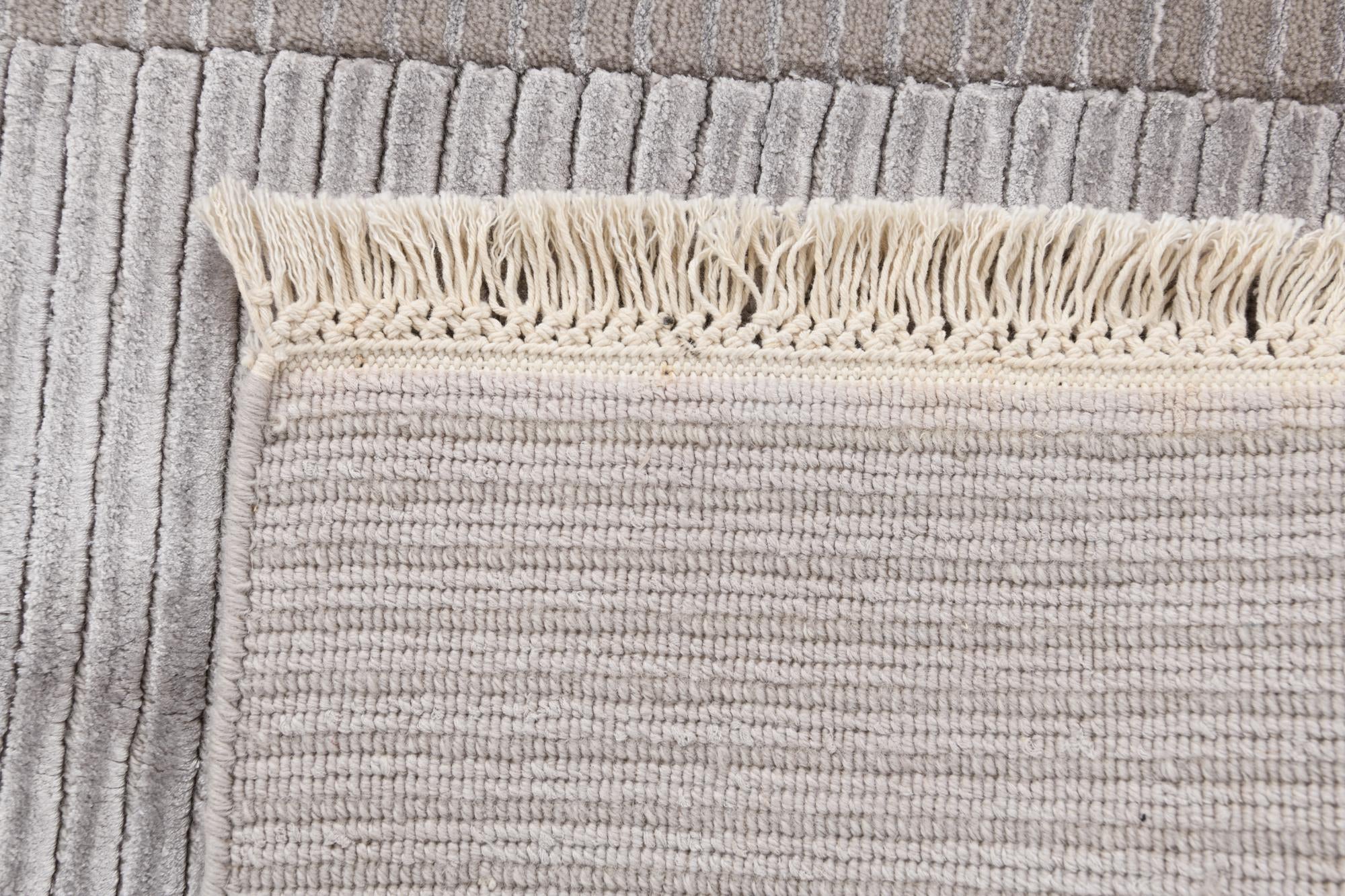 2' 7 x 2' 7 Hand Knotted Darya Wool Square Rug