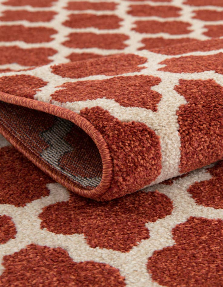 Detail image of 5' x 8' Lattice Rug