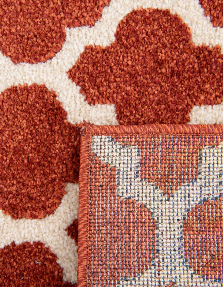 Detail image of 5' x 8' Lattice Rug