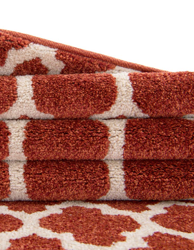 Detail image of 5' x 8' Lattice Rug