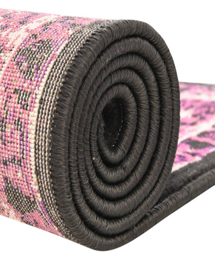 Detail image of 2' x 3' Ankara Rug