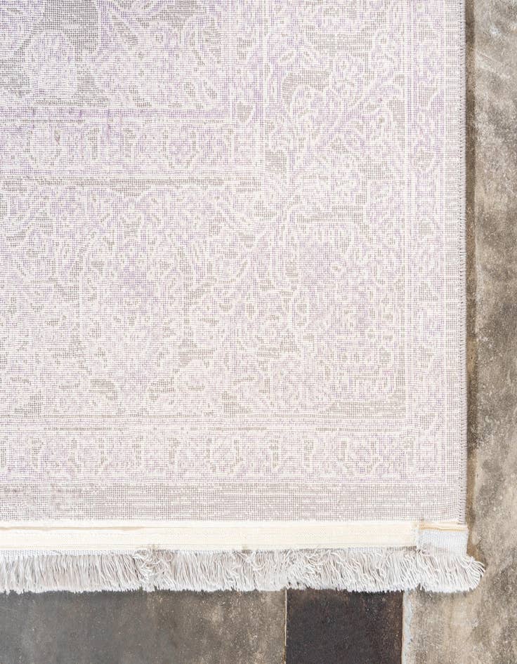 Detail image of 7' x 10' New Vintage Rug