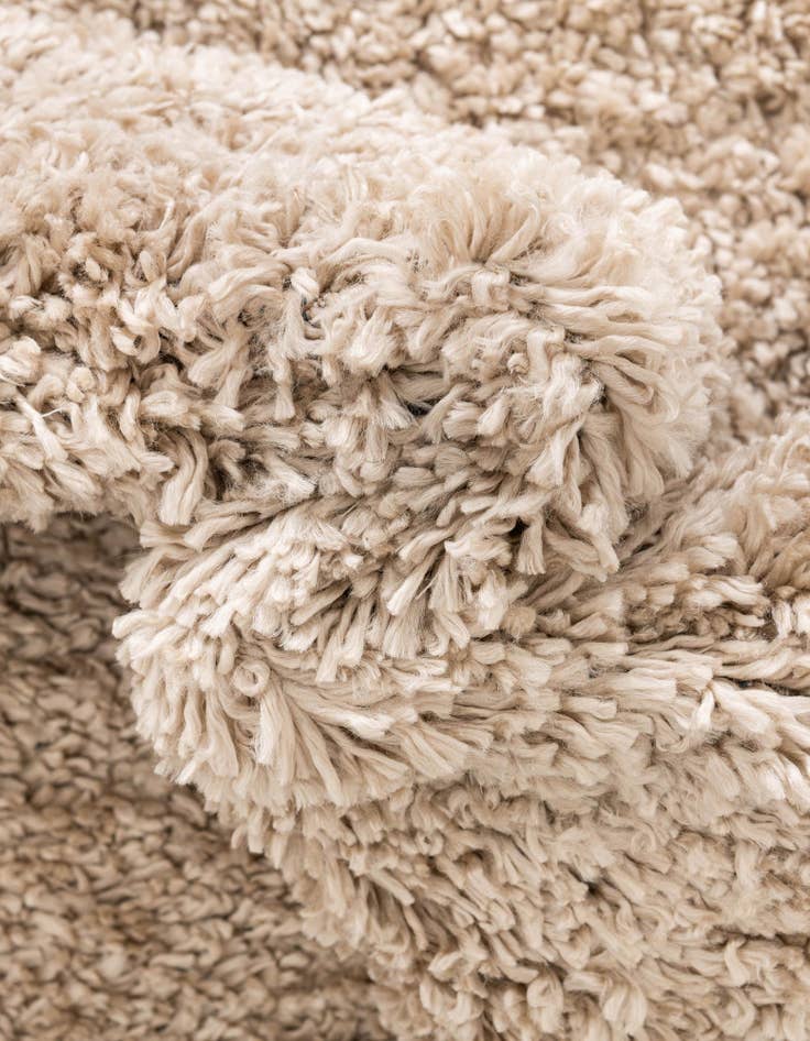 Detail image of 3' x 5' 3 Zermatt Shag Oval Rug