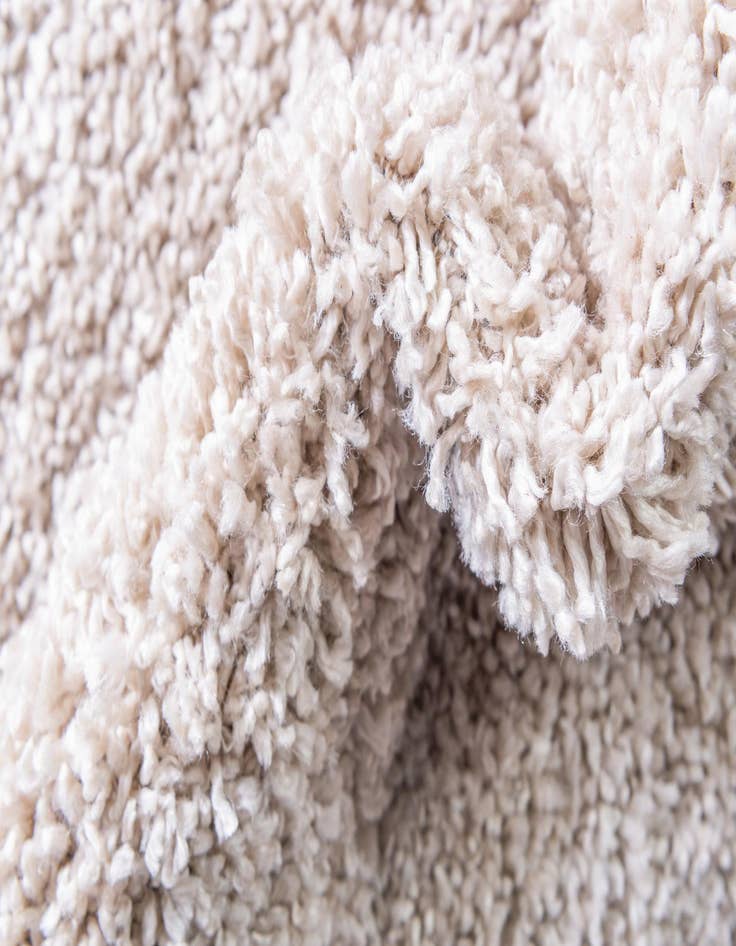 Detail image of 5' 3 x 5' 3 Zermatt Shag Round Rug
