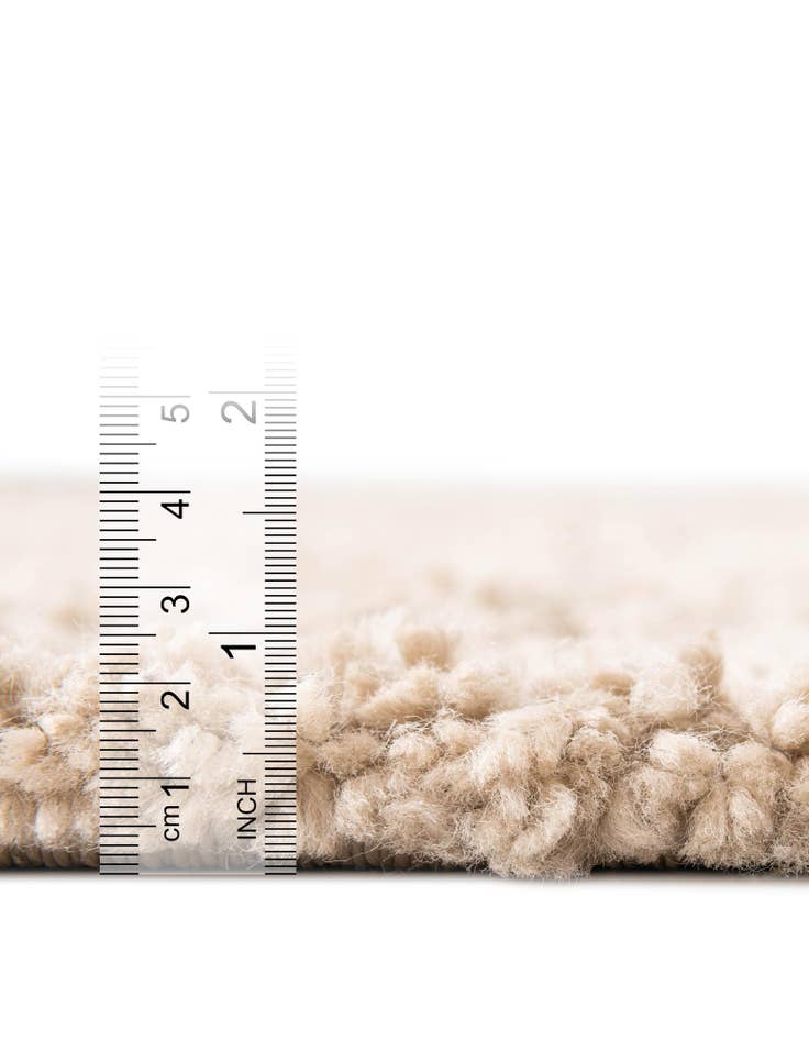 Detail image of 2' x 7' Zermatt Shag Runner Rug