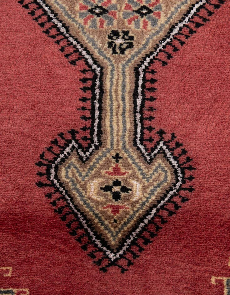 Detail image of 4' 4 x 6' 7 Hand Knotted Bokhara Rug