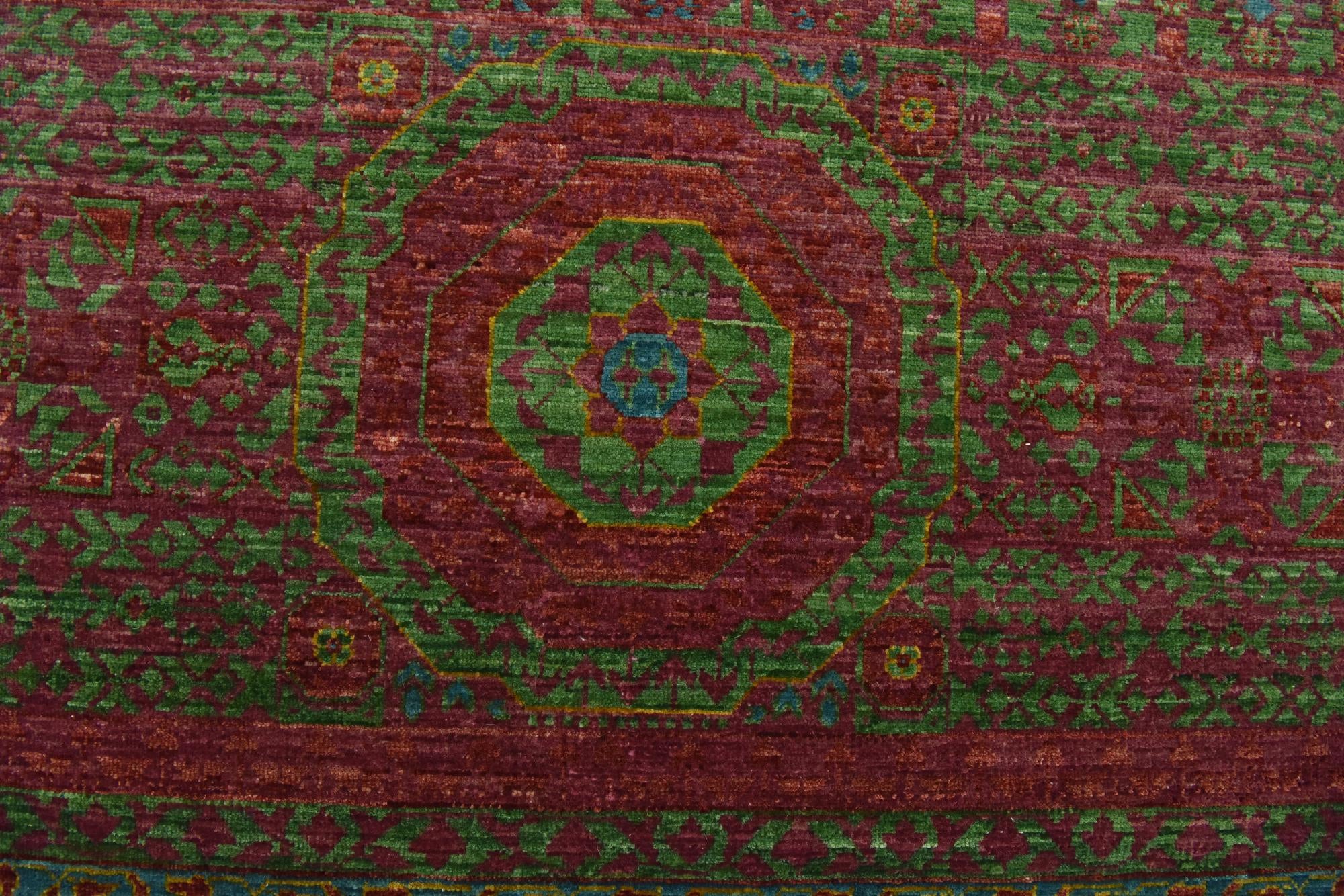 6' 11 x 9' 10 Hand Knotted Mamluk Ziegler Rug