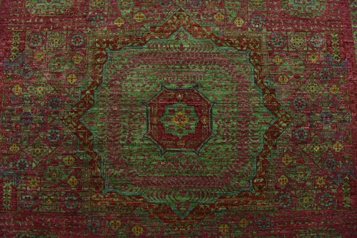 Detail image of 6' 11 x 9' 10 Hand Knotted Mamluk Ziegler Rug
