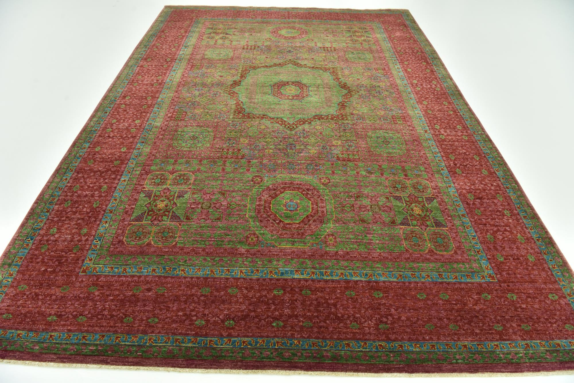 6' 11 x 9' 11 Hand Knotted Mamluk Ziegler Rug
