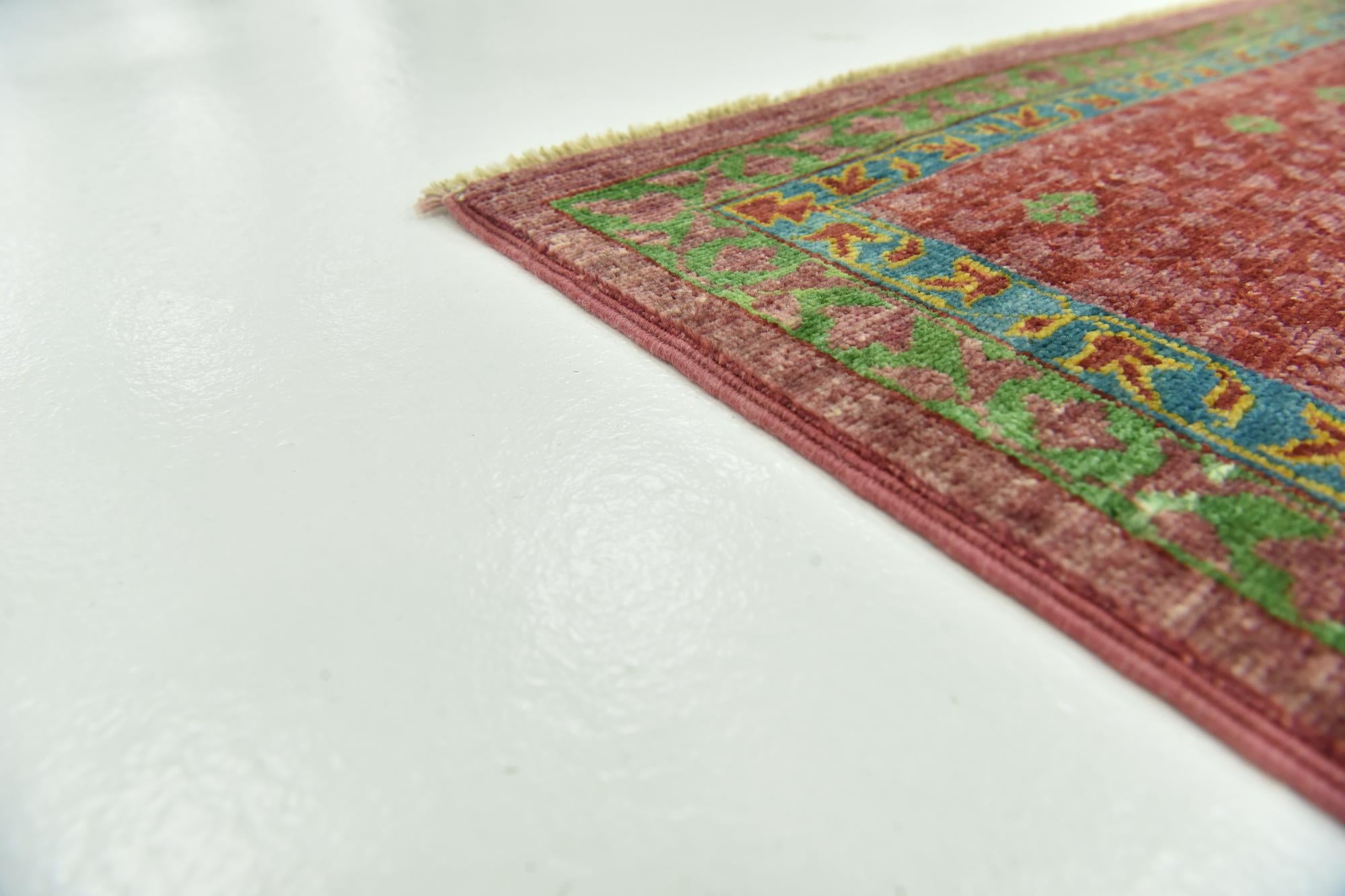 6' 11 x 9' 11 Hand Knotted Mamluk Ziegler Rug