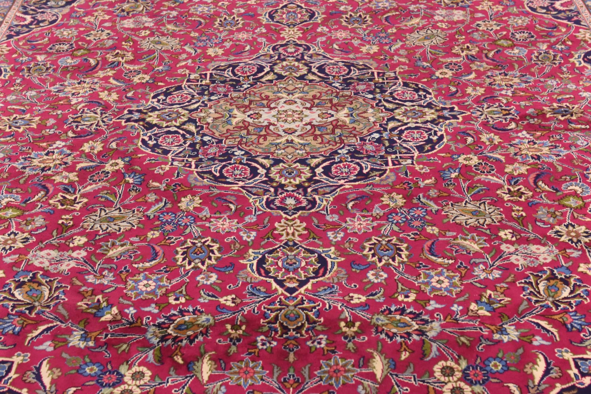 300cm x 390cm Hand Knotted Mashad Persian Wool Rug