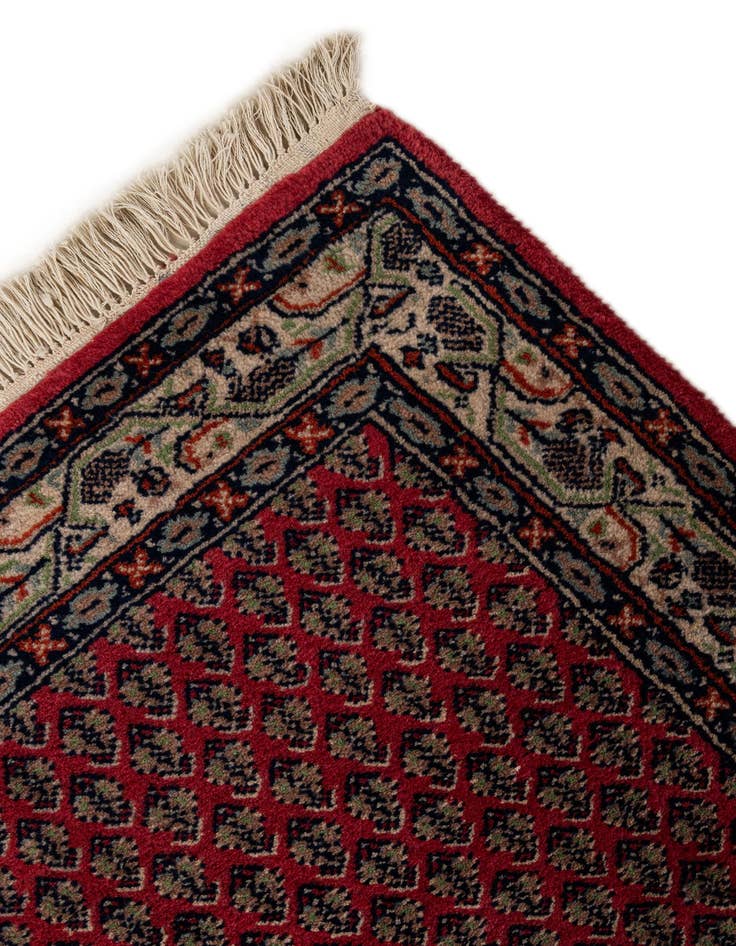 Detail image of 2' 5 x 4' 7  Hand Knotted Mir Wool Rug