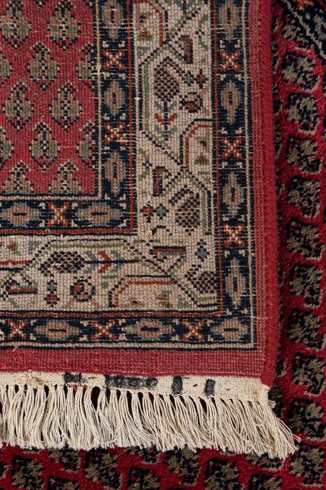 2' 5 x 4' 7 Hand Knotted Mir Wool Rug