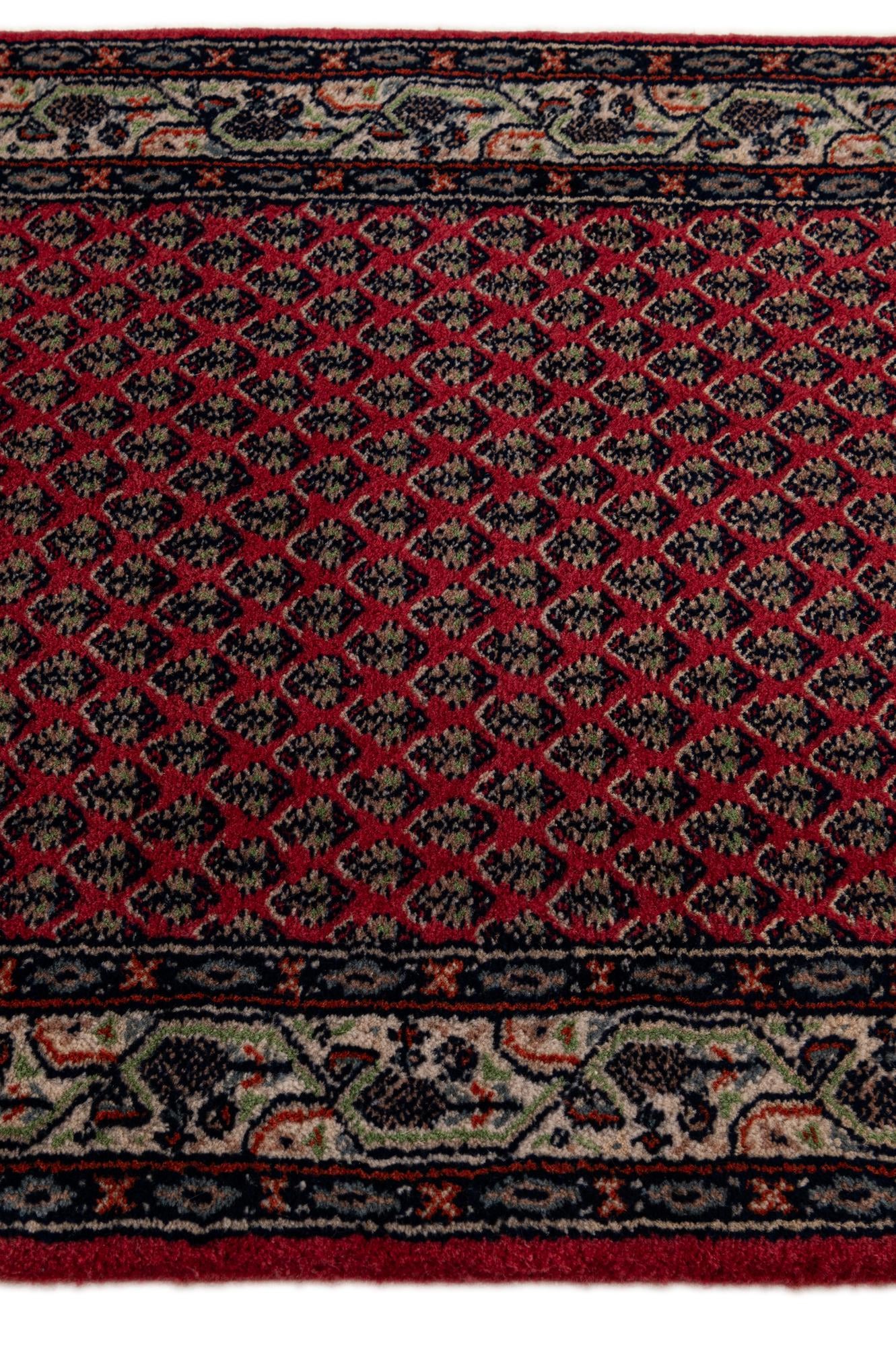 2' 5 x 4' 7 Hand Knotted Mir Wool Rug