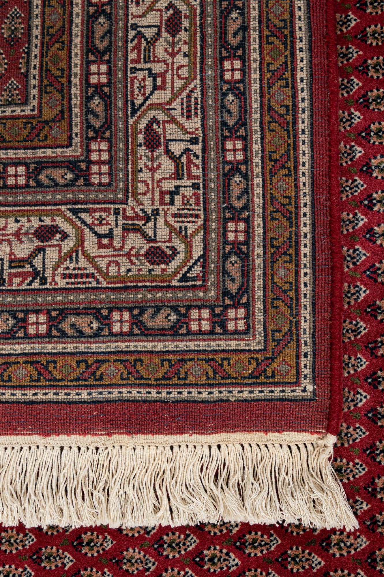 165cm x 235cm Hand Knotted Mir Wool Rug