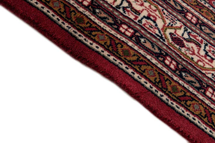 Detail image of 165cm x 235cm Hand Knotted Mir Wool Rug