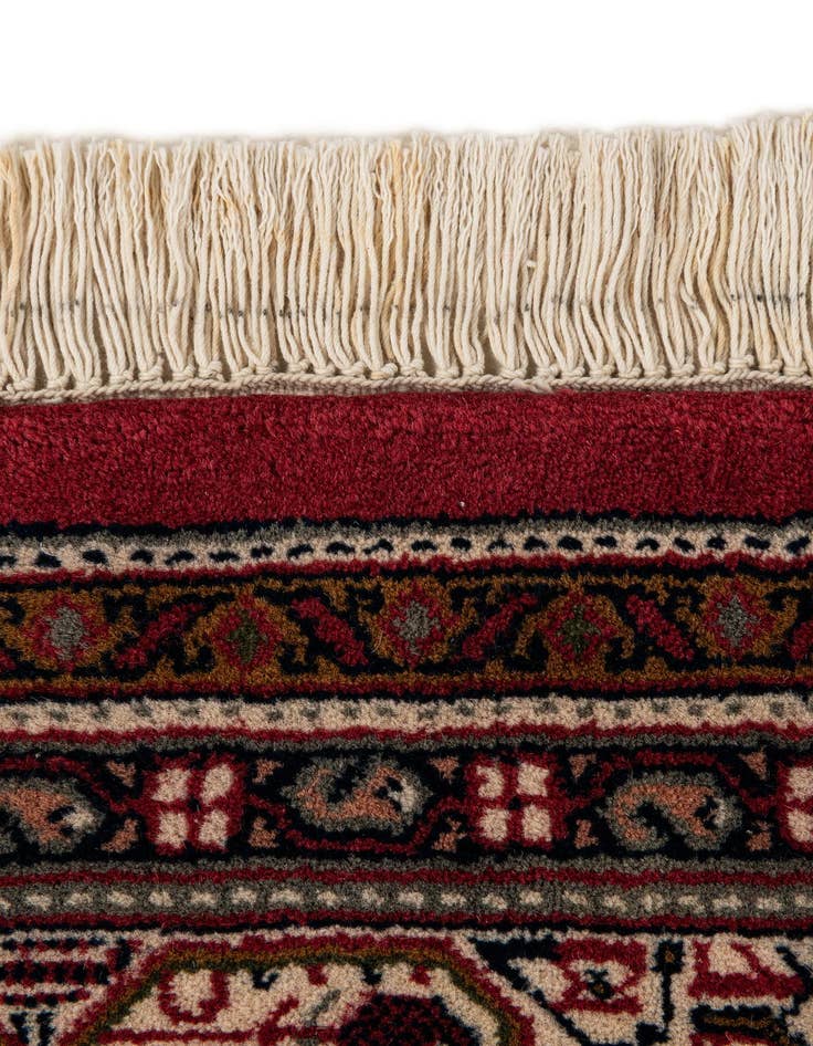 Detail image of 5' 5 x 7' 9  Hand Knotted Mir Wool Rug