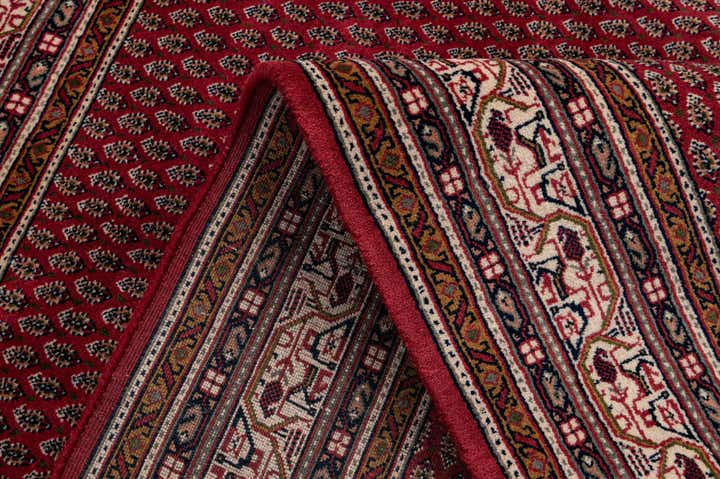165cm x 235cm Hand Knotted Mir Wool Rug
