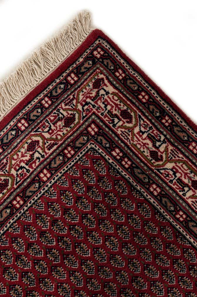 4' x 5' 9 Hand Knotted Mir Wool Rug