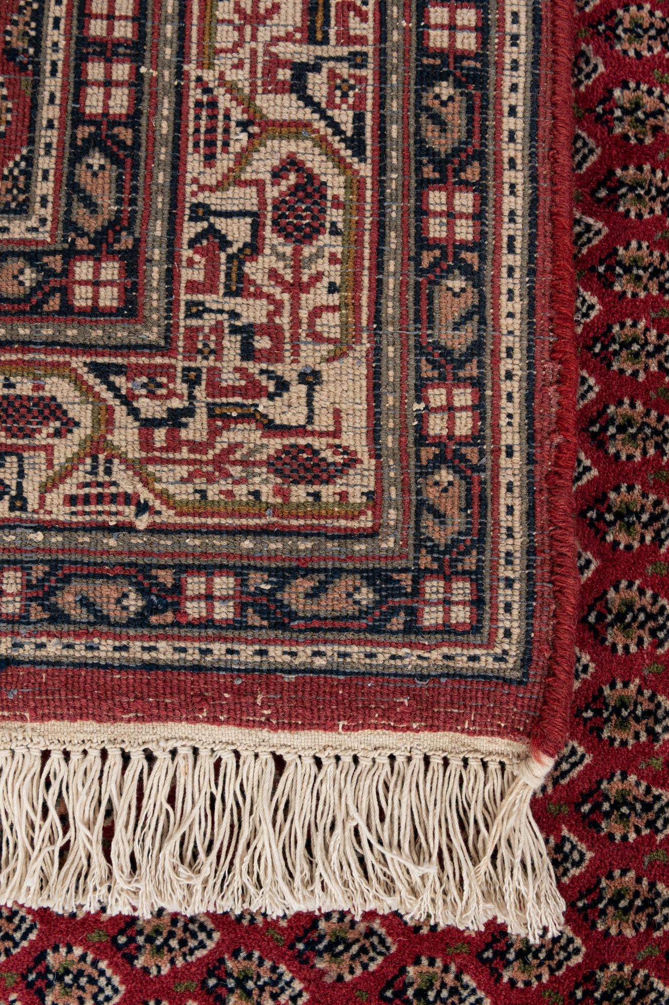 4' x 5' 9 Hand Knotted Mir Wool Rug