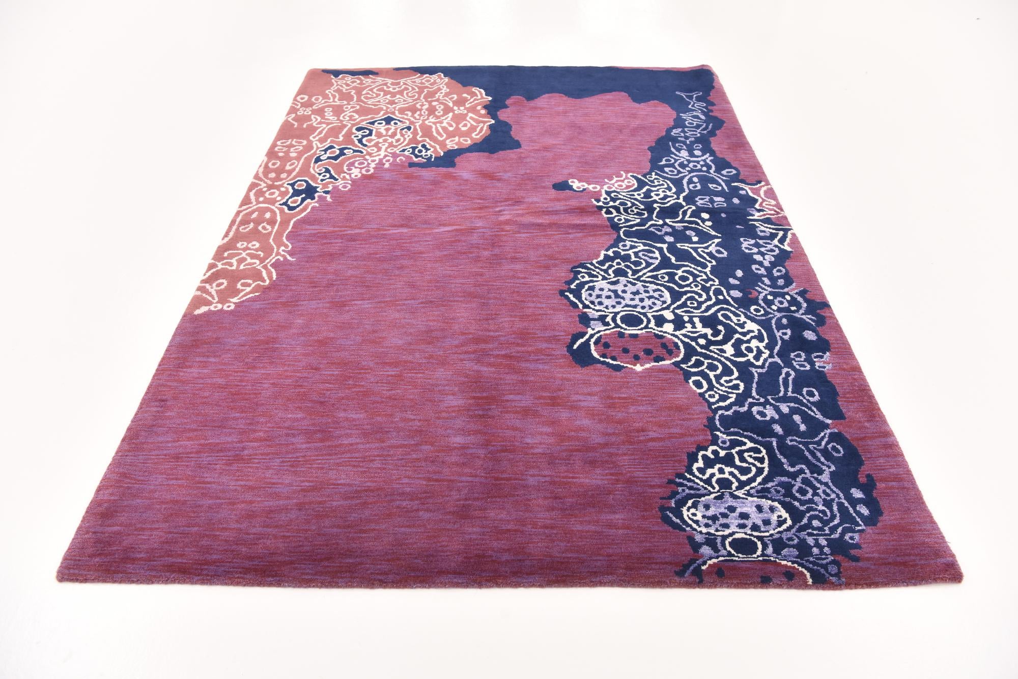 5' 9 x 8' Hand Knotted Nepal Wool Rug