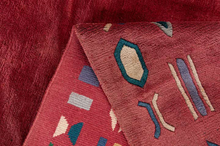 7' 3 x 9' 2 Hand Knotted Nepal Wool Rug