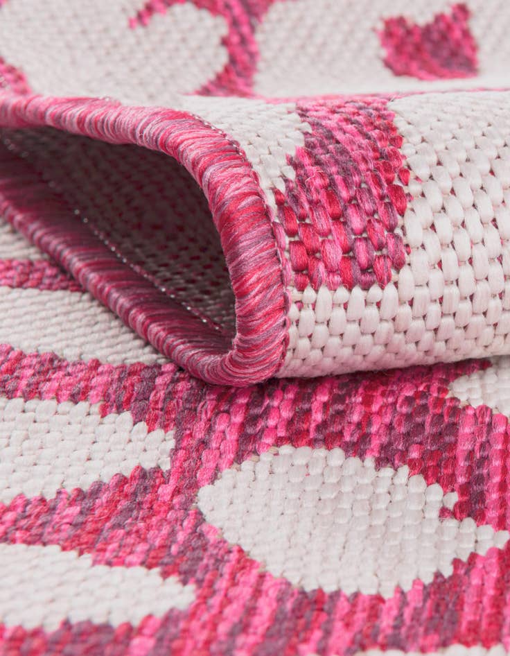 Detail image of 7' 10 x 11' Easy-Clean Safari Indoor / Outdoor Rug