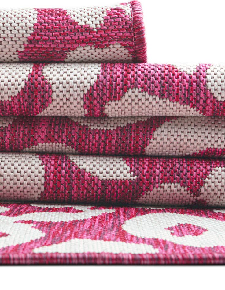 Detail image of 7' 10 x 11' Easy-Clean Safari Indoor / Outdoor Rug