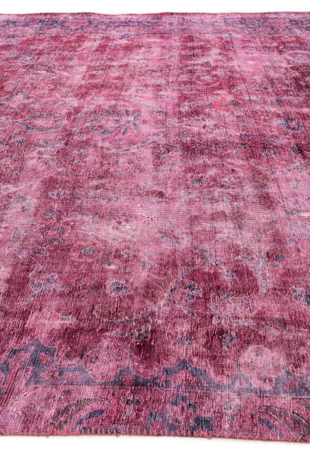 Detail image of 8' 7 x 12' 10 Hand Knotted Ultra Vintage Persian Wool Rug