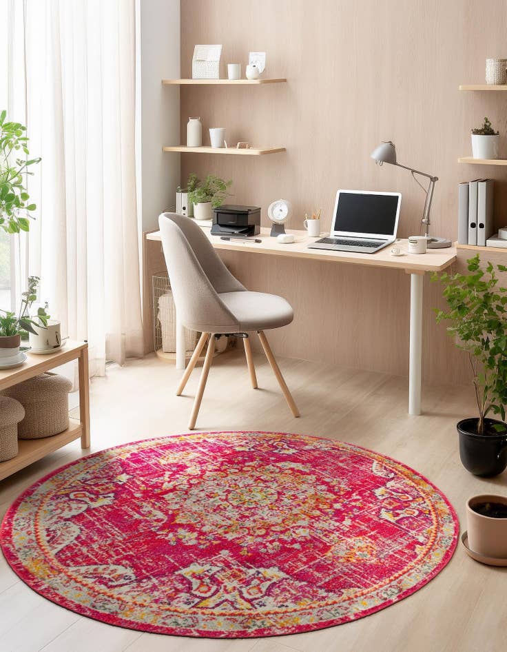 Detail image of 3' x 3' Carrington Round Rug