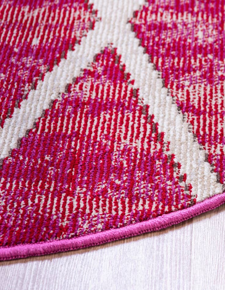 Detail image of 4' x 4' Starlight Round Rug