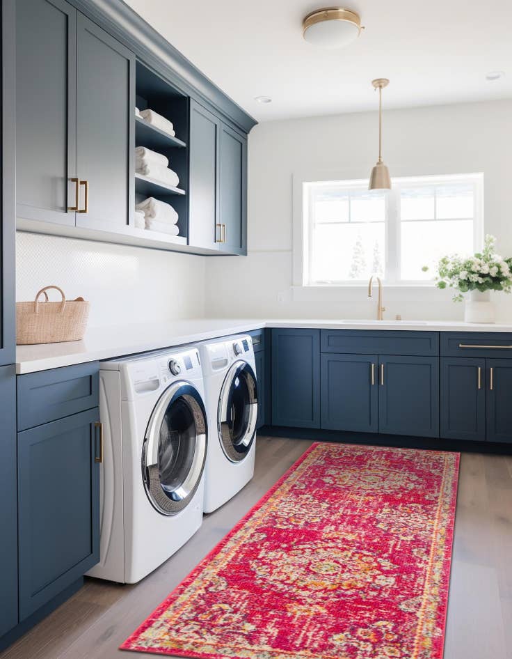 Detail image of 2' 2 x 6' Madeline Runner Rug