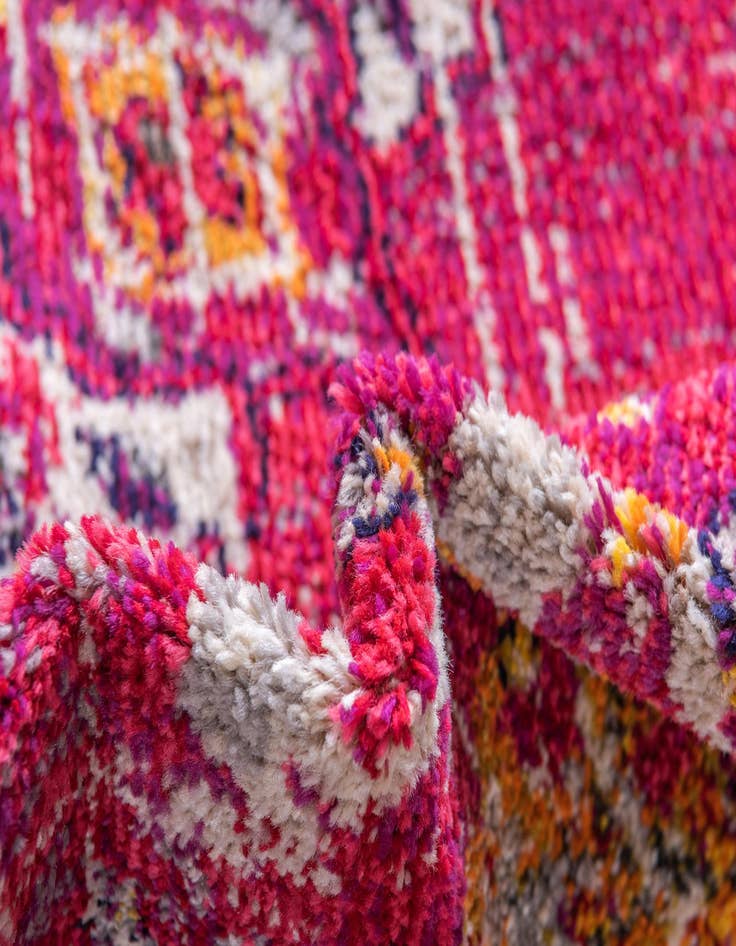 Detail image of 2' 2 x 6' Madeline Runner Rug