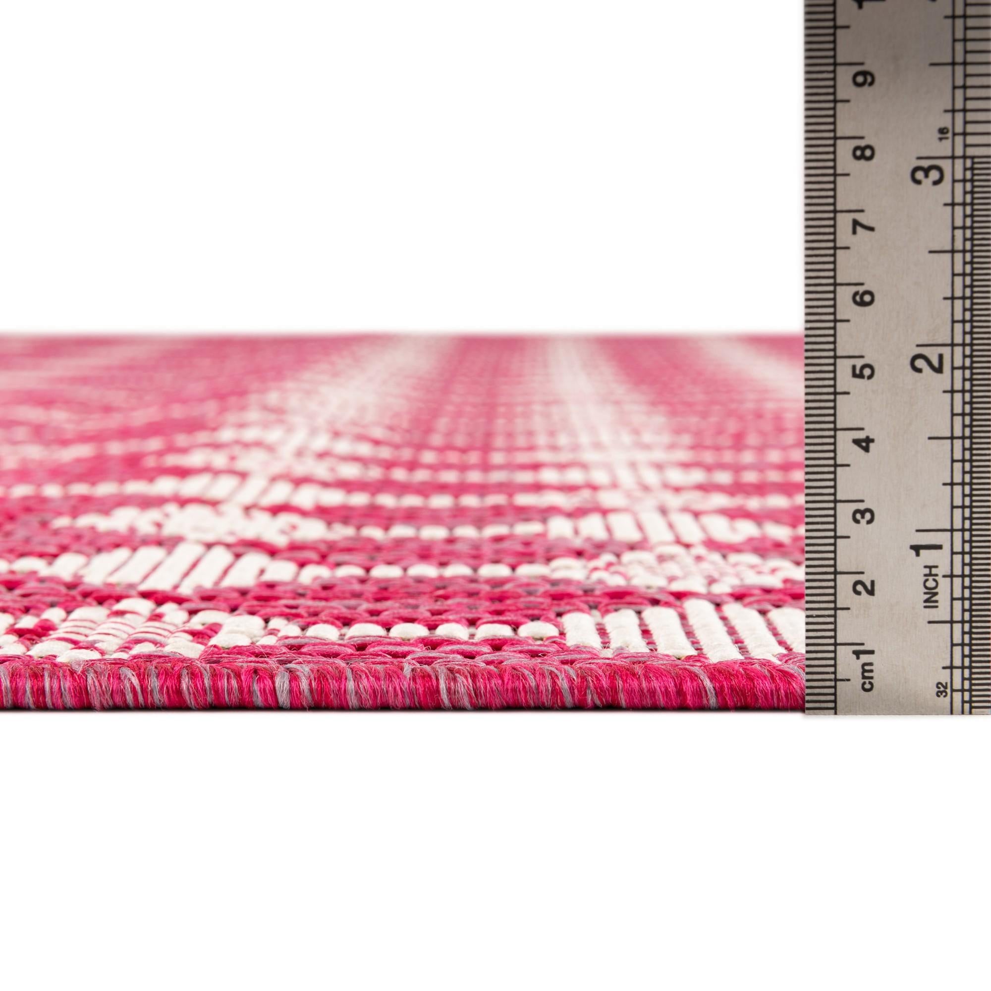 10' x 10' Easy-Clean Lattice Indoor / Outdoor Square Rug