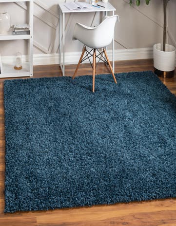 7' 10 x 7' 10 Zermatt Shag Square Rug