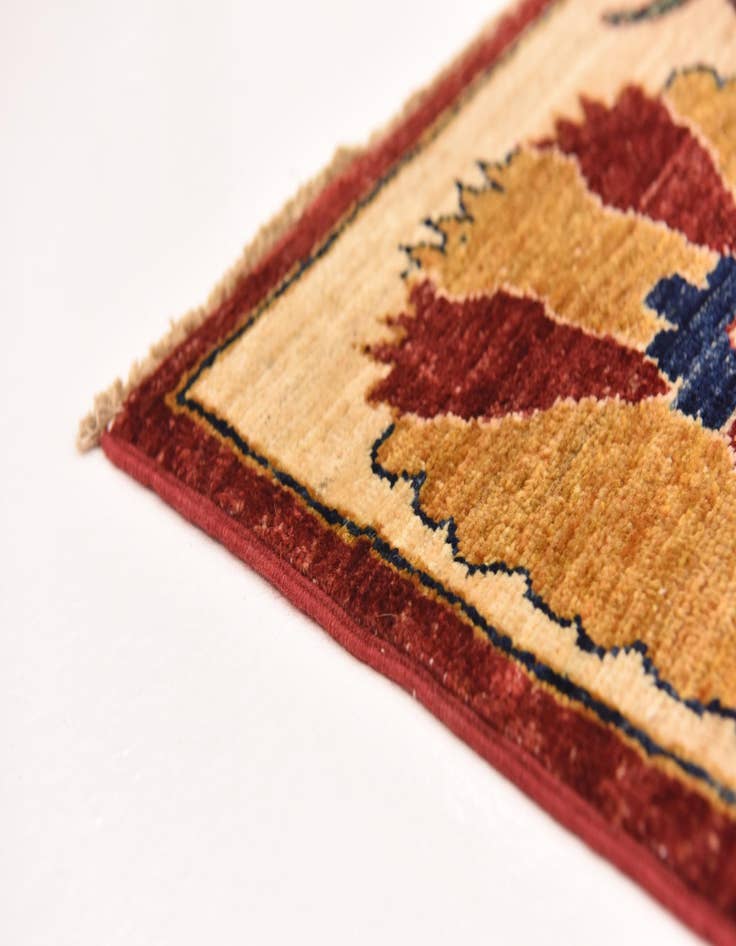 Detail image of 6' 9 x 9' 6  Hand Knotted Ariana Ziegler Rug