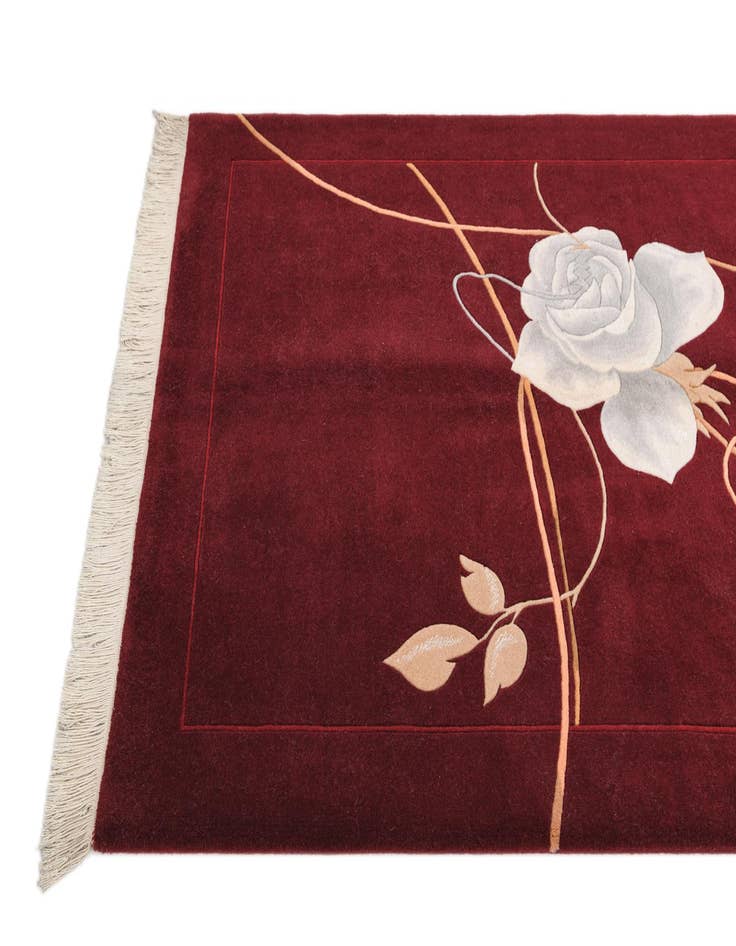 Detail image of 3' 11 x 5' 11  Hand Knotted Darya Rug