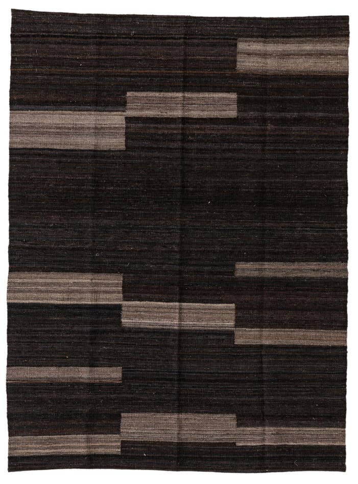 Detail image of 4' 4 x 5' 9 Hand Woven Kilim Modern Wool Rug