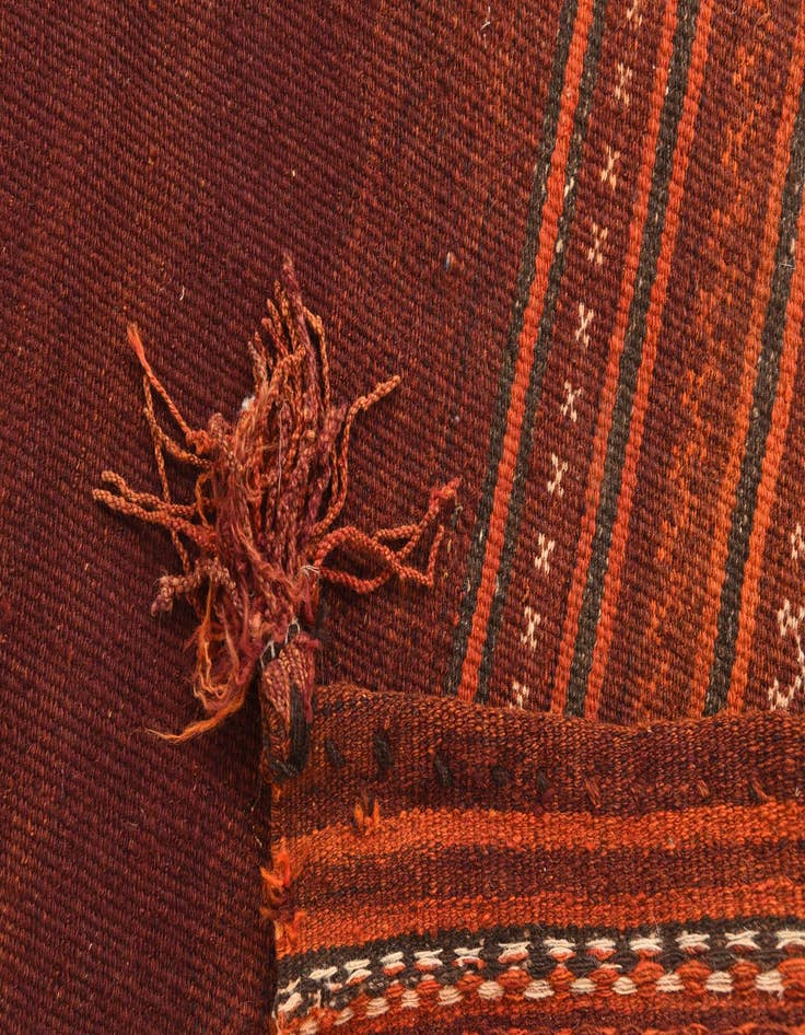 Detail image of 3' 2 x 4' 2  Hand Woven Kilim Modern Wool Rug