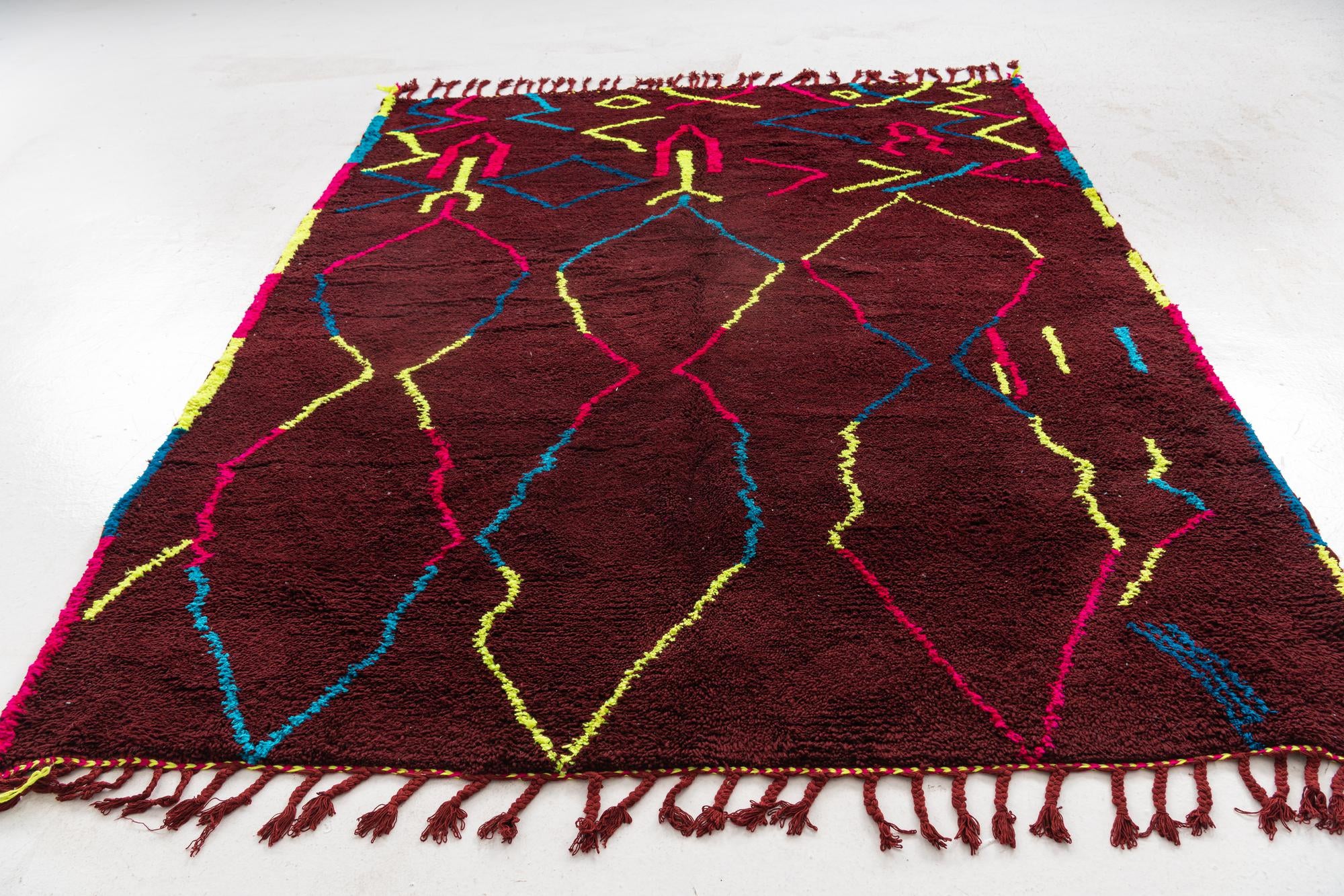 7' x 9' 4 Hand Knotted Moroccan Wool Rug