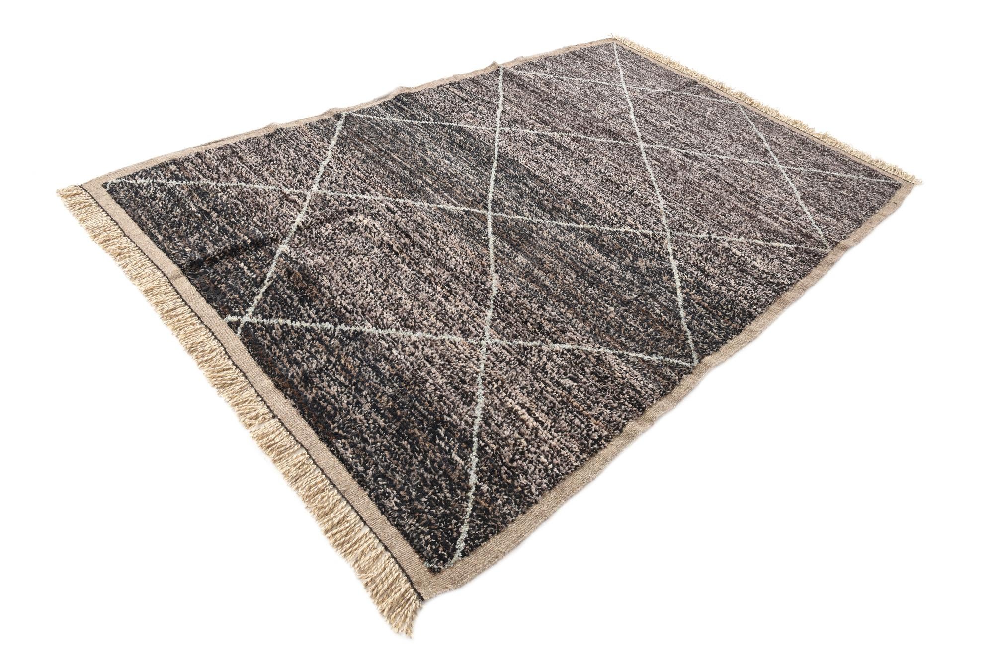 5' 11 x 9' 2 Hand Knotted Moroccan Wool Rug