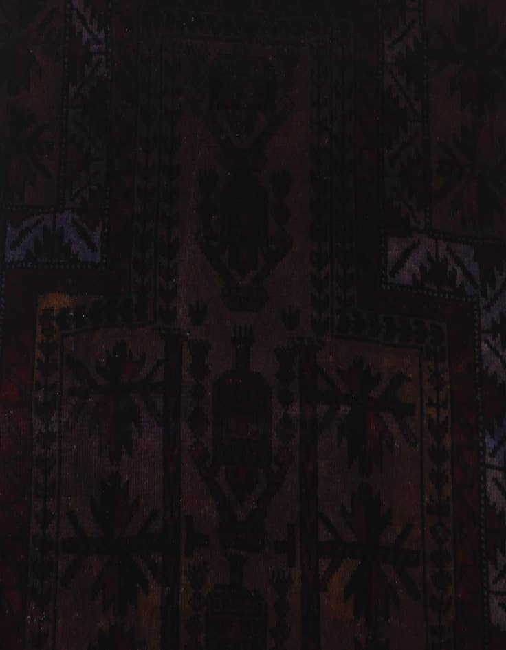Detail image of 2' 4 x 4' 6 Hand Knotted Ultra Vintage Persian Wool Rug