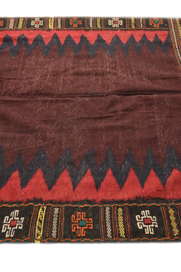 Detail image of 4' 7 x 4' 8 Hand Woven Kilim Fars Wool Square Rug