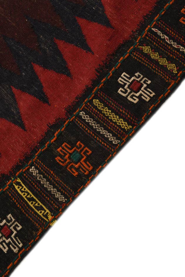 Detail image of 4' 7 x 4' 8 Hand Woven Kilim Fars Wool Square Rug