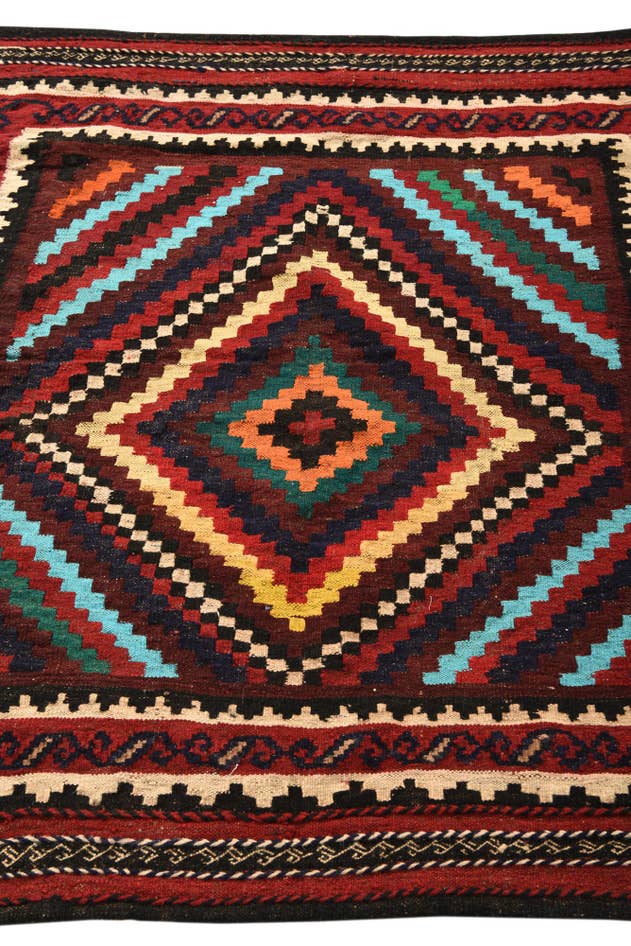 Detail image of 4' 6 x 4' 7 Hand Woven Kilim Fars Wool Square Rug
